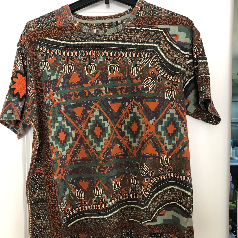 Akoo Men’s T-shirt